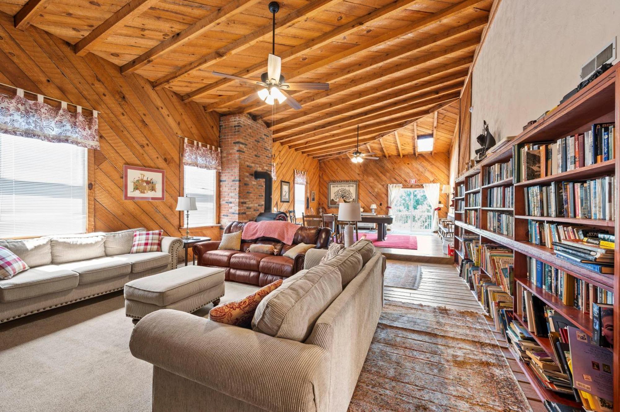 Big Family Lodge Near Ark Sleeps 16 Williamstown Εξωτερικό φωτογραφία